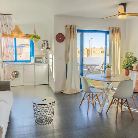 Cozy House - View & Balcony Apartamento *