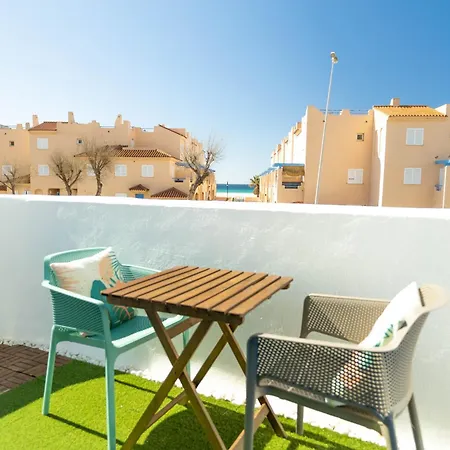 Cozy House - View & Balcony Apartamento